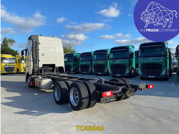 Cab chassis truck Volvo FH 460: picture 2