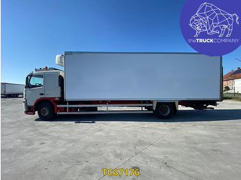 Refrigerator truck VOLVO FM 330