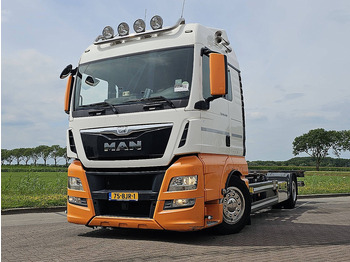 Container transporter/ Swap body truck MAN TGX 18.400