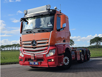 Hook lift truck MERCEDES-BENZ Actros