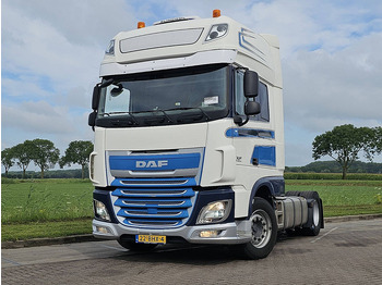 Tractor unit DAF XF 460