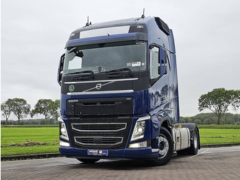 Tractor unit VOLVO FH 460