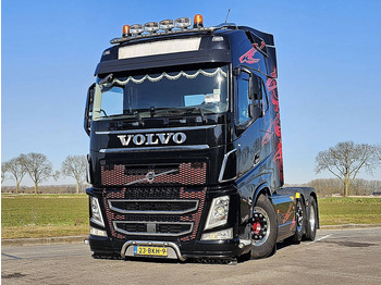 Tractor unit VOLVO FH 540