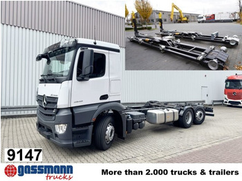 Hook lift truck MERCEDES-BENZ Actros 2548