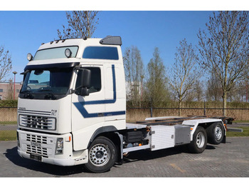 Cab chassis truck VOLVO FH 460