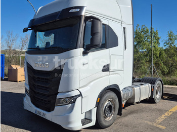 Tractor unit IVECO S-WAY