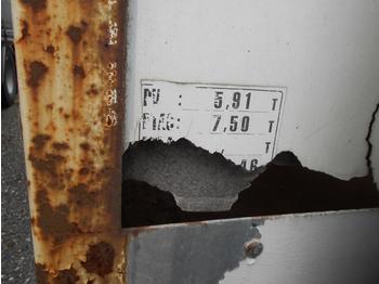 Curtainsider truck Renault Midlum 180: picture 4