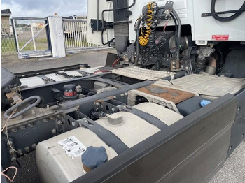 Tractor unit Renault Gamme T 460: picture 2 Tractor unit Renault Gamme T 460: picture 2