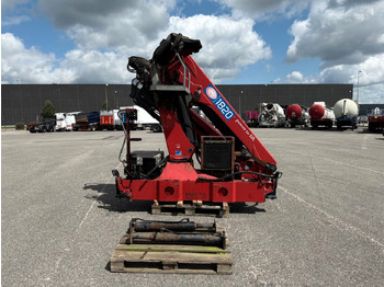 Crane truck