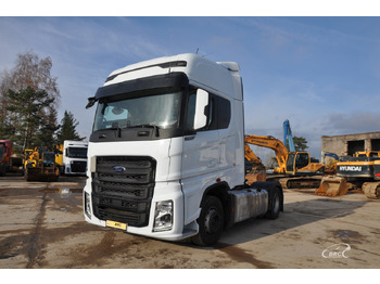 Tractor unit FORD