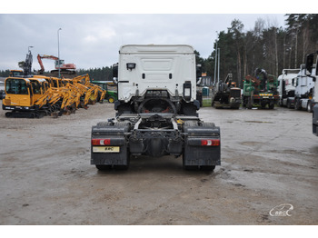 Tractor unit Mercedes-Benz Actros: picture 5