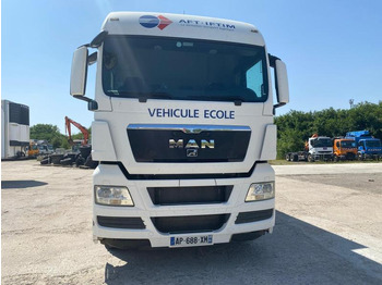 Curtainsider truck MAN TGX 18.360