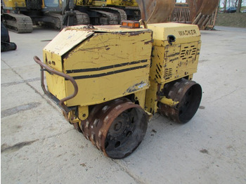 Mini roller Wacker RT 820 H: picture 3
