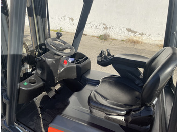 Electric forklift LINDE E 16 C-01 (batt. 2017): picture 4 Electric forklift LINDE E 16 C-01 (batt. 2017): picture 4