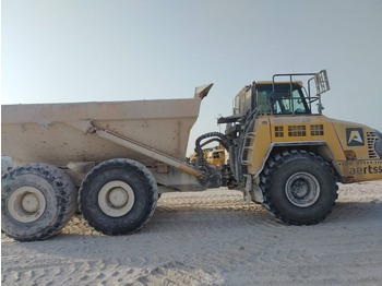 Articulated dumper Komatsu HM400-3R (4 pieces available in Abu Dhabi): picture 2 Articulated dumper Komatsu HM400-3R (4 pieces available in Abu Dhabi): picture 2