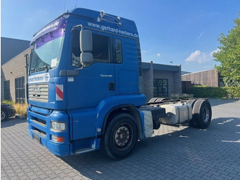 Cab chassis truck MAN TGA 18.480