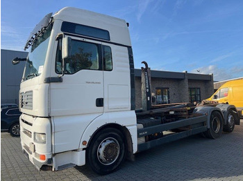 Container transporter/ Swap body truck MAN TGA 26.440