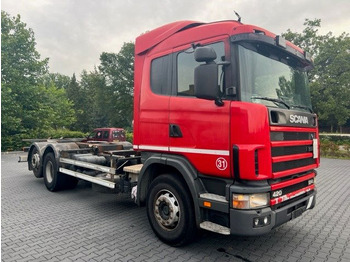 Cab chassis truck Scania R124-420 .420 6x2: picture 2