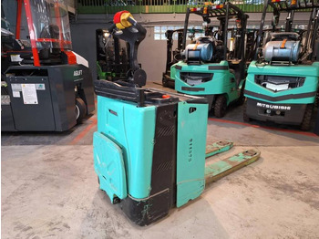Pallet truck Yale MP20X: picture 4