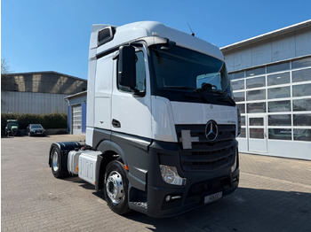 Tractor unit MERCEDES-BENZ Actros 1845