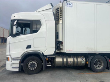 Tractor unit