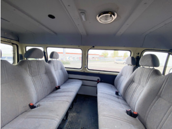Ford Transit 2.5 4x2 Transit 2.5 4x2, Personentransporter, 8 Sitze on lease Ford Transit 2.5 4x2 Transit 2.5 4x2, Personentransporter, 8 Sitze: picture 3