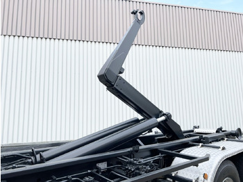 MAN TGS 33.440 6X4 BL TGS 33.440 6X4 BL mit Kran Effer 165-3S, Funk on lease MAN TGS 33.440 6X4 BL TGS 33.440 6X4 BL mit Kran Effer 165-3S, Funk: picture 2