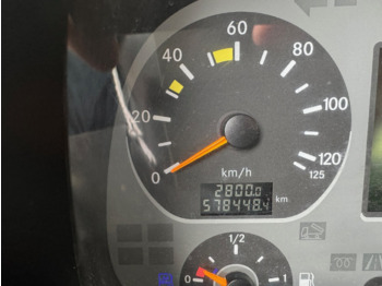 Hook lift truck Mercedes-Benz Actros 2541 L 6x2 Actros 2541 L 6x2, Retader, Lenkachse: picture 2 Hook lift truck Mercedes-Benz Actros 2541 L 6x2 Actros 2541 L 6x2, Retader, Lenkachse: picture 2