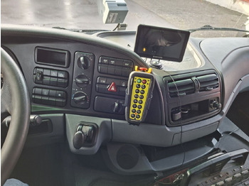 Hook lift truck, Crane truck Mercedes-Benz Actros 4146 K 8x4/4 Actros 4146 K 8x4/4, Retarder, Kran Hiab XS 477 E-7 HiPro, Bj. 2010, Flyjib, Seilwinde, Funk: picture 5 Hook lift truck, Crane truck Mercedes-Benz Actros 4146 K 8x4/4 Actros 4146 K 8x4/4, Retarder, Kran Hiab XS 477 E-7 HiPro, Bj. 2010, Flyjib, Seilwinde, Funk: picture 5