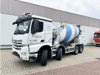 Concrete mixer truck LIEBHERR