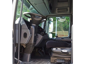 Tractor unit Mercedes-Benz Actros 1841 LS 4x2 Actros 1841/44 LS 4x2, Retarder, MegaSpace, Bi-Xenon, Ex-Fahrschule: picture 3