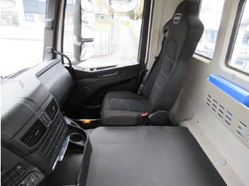 New Concrete mixer truck X-Way AD360X40BZ 8x4 X-Way AD360X40BZ 8x4, Stetter 8/9m³: picture 4
