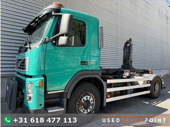 Hook lift truck VOLVO FM 400