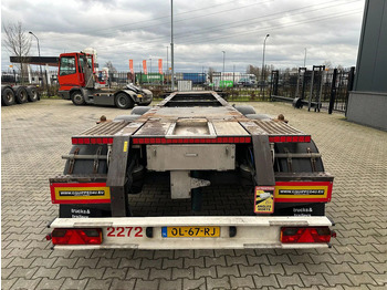 Container transporter/ Swap body semi-trailer Burg 25X 20FT ADR (EX/II, EX/III, FL, AT) Chassis, Empty weight : 3.690kg, SAF INTRADISC, 2x Liftaxle, NL-chassis: picture 4 Container transporter/ Swap body semi-trailer Burg 25X 20FT ADR (EX/II, EX/III, FL, AT) Chassis, Empty weight : 3.690kg, SAF INTRADISC, 2x Liftaxle, NL-chassis: picture 4