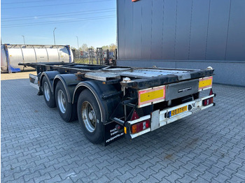 Container transporter/ Swap body semi-trailer Van Hool 20FT/30FT, ADR (EX/II, EX/III, FL, OX, AT), SAF, drum, liftaxle, NL-Chassis: picture 3