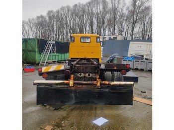 Tipper Scania 110: picture 4