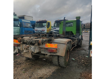 Container transporter/ Swap body truck Scania 82-H: picture 5