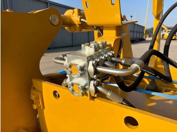 New Attachment for Construction machinery Cat D8 Multi Shank Ripper: picture 3