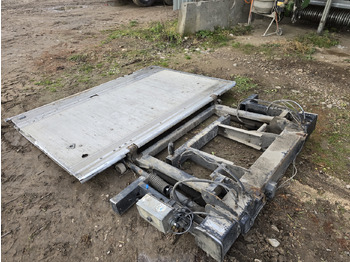 Tail lift BAR Cargolift BC 1500S4 -B1A/2409--A0-: picture 5