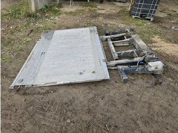Tail lift BAR Cargolift BC 1500S4 -B1A/2409--A0-: picture 4