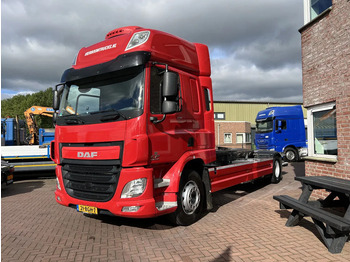 Container transporter/ Swap body truck DAF CF 290 4X2 EURO6 SPACECAB RENOVA / VANGMUIL / LAADKLEP / TOP STAAT: picture 2