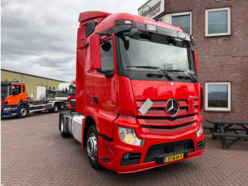 Tractor unit MERCEDES-BENZ Actros 1936