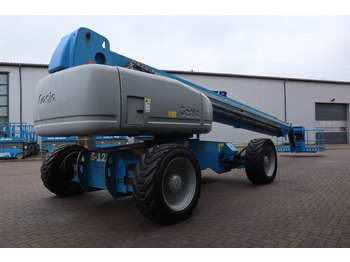 Telescopic boom Genie S125 Diesel, 4x4x4 Drive, 40.1m Working Height, 24: picture 2
