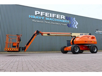 Telescopic boom JLG