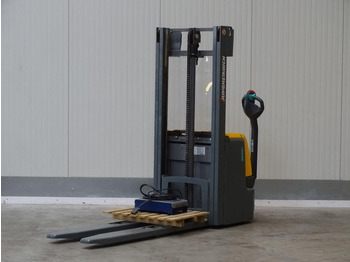 Stacker JUNGHEINRICH EJC