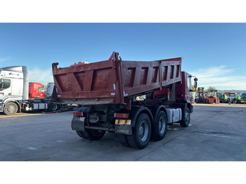 Iveco Eurotrakker 260 E 34 (POMPE MANUELLE / MANUAL PUMP / LAMES / GRAND PONT / BOITE MANUELLE) on lease Iveco Eurotrakker 260 E 34 (POMPE MANUELLE / MANUAL PUMP / LAMES / GRAND PONT / BOITE MANUELLE): picture 4