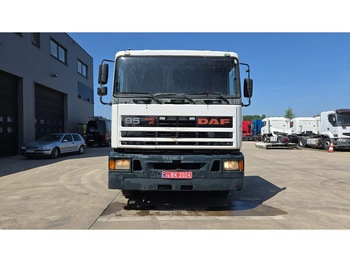 Tractor unit DAF 95 ATI 400 (EURO 2 / MANUAL PUMP / MANUAL GEARBOX / POMPE MANUELLE): picture 3