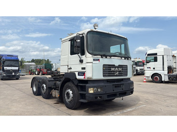 Tractor unit MAN 25.403 (6X2 / 6 CYLINDER / EURO 2 / MANUAL GEARBOX / 8 TYRES): picture 2