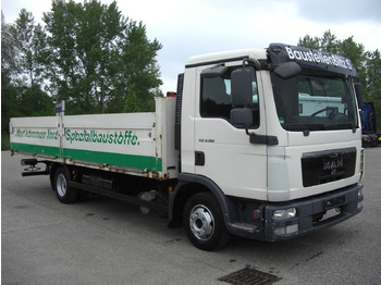 Flatbed van MAN