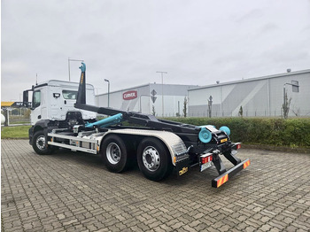 Hook lift truck MERCEDES-BENZ Actros 2542